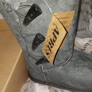 Girls Boots Apres toggle size 3 Gray